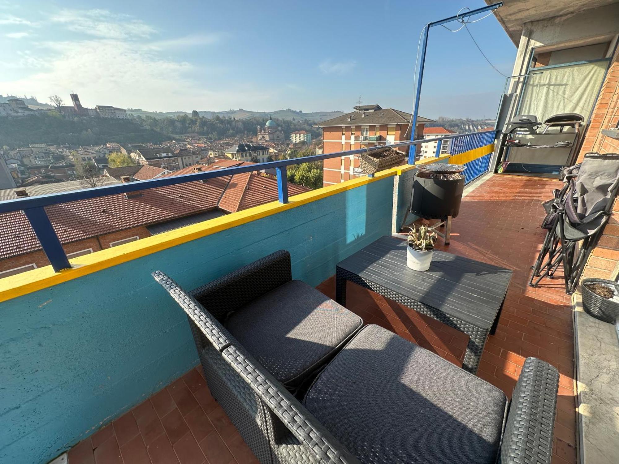 Affordable 3 Roms Appartment With Special Price Summer 2025 Дольяни Экстерьер фото